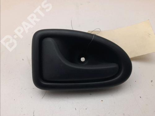 Used Rear left interior door handle Rear left interior door handle RENAULT CLIO II (BB_, CB_) 1.4 16V (B/CB0P, BB13) (98 hp) 11058439 11058439