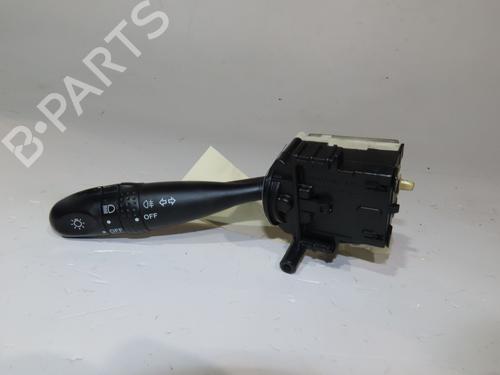 Used Headlight switch TOYOTA YARIS (_P1_) 1.4 D-4D (NLP10_, NLP10R) (75 hp) 20846111