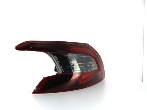 Used Left taillight Left taillight PEUGEOT 308 II (LB_, LP_, LW_, LH_, L3_) 1.2 THP 110 (110 hp) 34332823 34332823