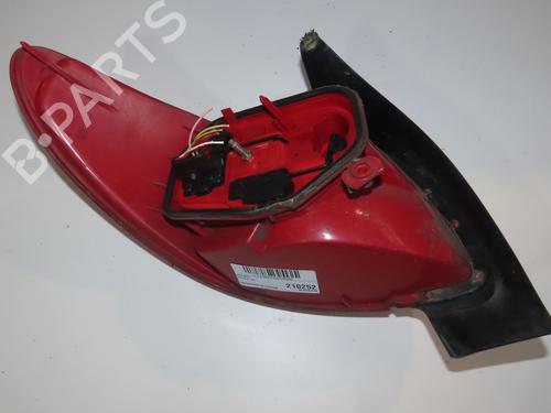 Right taillight PEUGEOT 206 Hatchback (2A/C) 1.1 i | BP27352533C35