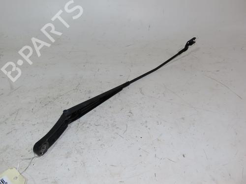 Front windshield wiper arm SEAT IBIZA V (KJ1, KJG) 1.0 | BP19540386C143