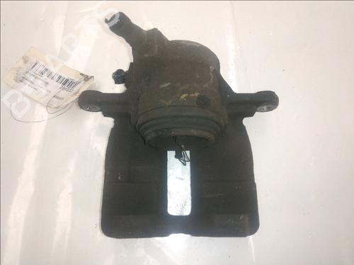 Used Right front brake caliper MERCEDES-BENZ C-CLASS (W203) C 270 CDI (203.016) (170 hp) 17469915