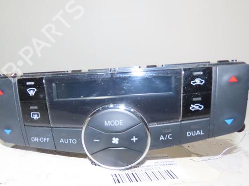 Climate control NISSAN PULSAR Hatchback (C13) 1.2 DIG-T | BP24487725I5