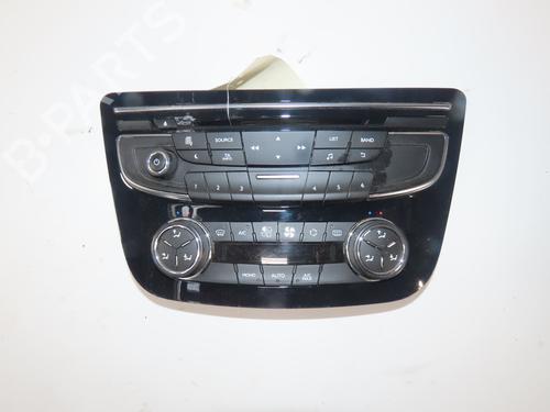 climate-control-peugeot-508-sw-i-8e_-2010-2011-2012-2013-2014-2015-2016-2017-2018-37004086 main image