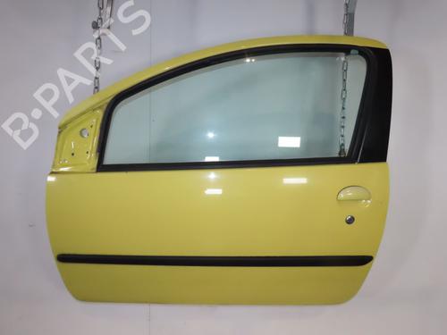 Used Left front door Left front door PEUGEOT 107 (PM_, PN_) 1.0 (68 hp) 34229390 34229390