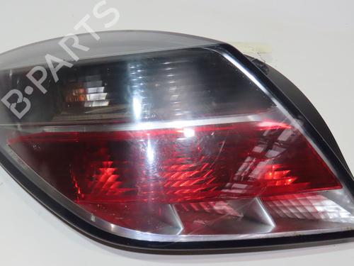 Venstre Baklys OPEL ASTRA H GTC (A04) 1.7 CDTI (L08) | BP30768065C34