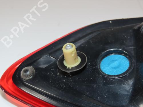 right-taillight-ford-focus-iii-turnier-2010-2011-2012-2013-2014-2015-2016-2017-2018-2019-2020-33444554 main image