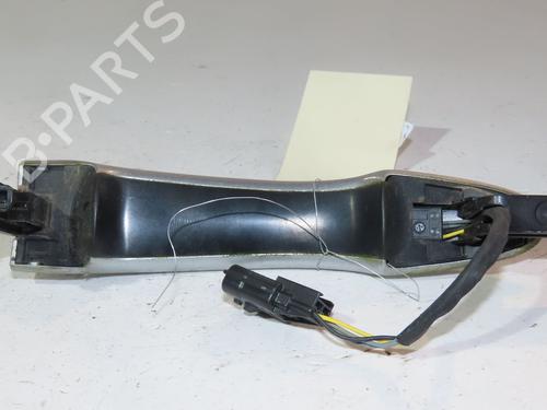 Used Front left exterior door handle RENAULT KADJAR (HA_, HL_) 1.5 BLUE dCi 115 (HLA6) (116 hp) 29215273