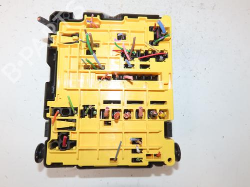 Used Fuse box DS DS 7 Crossback (J4_, JR_, JC_) 1.6 PureTech 225 (J45GCR, J45GGR) (224 hp) 27489549