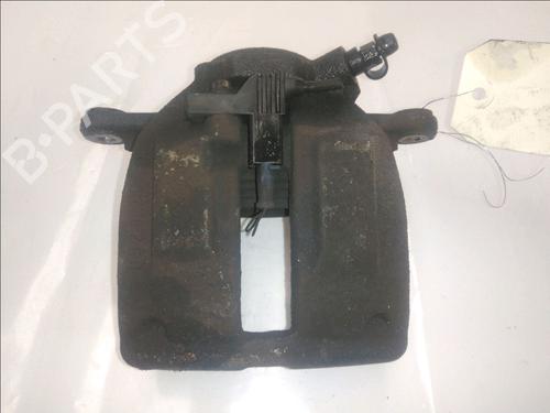Used Right front brake caliper MERCEDES-BENZ C-CLASS (W203) C 270 CDI (203.016) (170 hp) 17469915