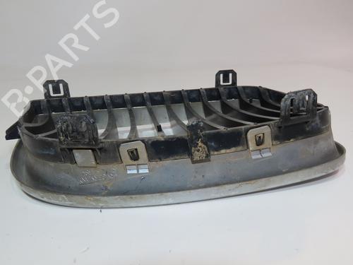 Used Grille Grille BMW 1 (E81) 118 d (136 hp) 34357717 34357717