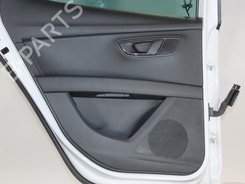 Porta trás esquerda SEAT LEON (5F1) 2.0 TDI (150 hp) 31277373