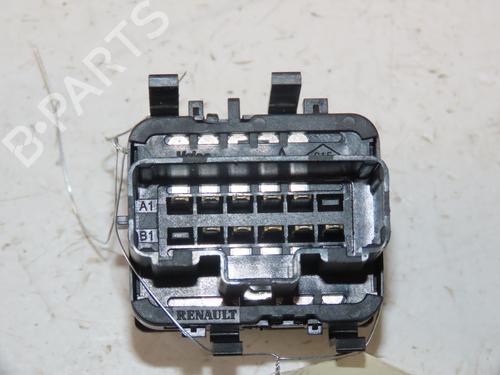 Used Left front window switch Left front window switch RENAULT KANGOO Express (FW0/1_) 1.5 dCi 75 (FW07, FW10, FW04) (75 hp) 40438739 40438739