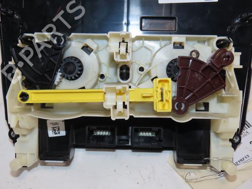 Comando chauffage CITROËN C4 II (NC_) 1.6 HDi 90 (92 hp) 32486897