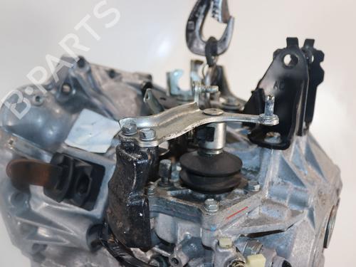 Used Gearbox TOYOTA RAV 4 IV (_A4_) 2.0 D (ALA40_, ALA40R) (124 hp) 32075851