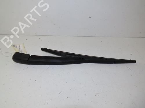 Used Rear windshield wiper arm HYUNDAI TUCSON (TL, TLE) 1.6 CRDi (116 hp) 17101099