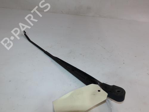 Used Front windshield wiper arm DACIA LOGAN MCV (KS_) 1.5 dCi (KS0K) (68 hp) 18913745