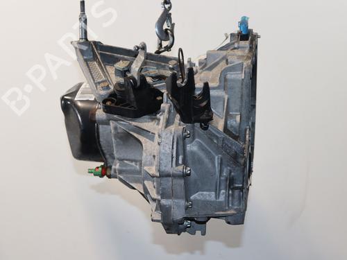 Gearkasse RENAULT CLIO III (BR0/1, CR0/1) 1.2 16V (BR02, BR0J, BR11, CR02, CR0J, CR11) (75 hp) 24137615
