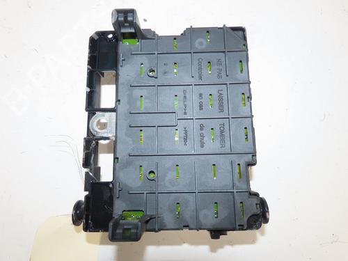 Boîte à Fusibles PEUGEOT 206 Hatchback (2A/C) 1.4 HDi eco 70 (68 hp) 30980123