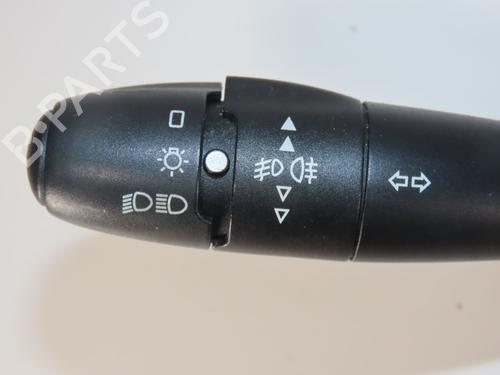 Steering column stalk PEUGEOT 1007 (KM_) 1.4 | BP30164709I23