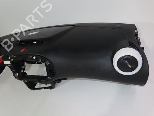 Used Dashboard RENAULT TWINGO III (BCM_, BCA_) 1.0 SCe 65 (BCMJ) (65 hp) 20162854