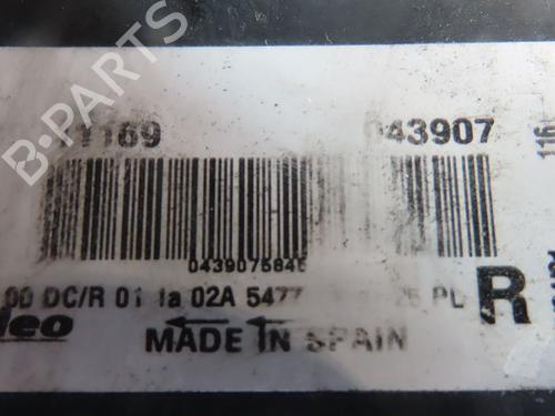 Used Right headlight BMW 1 (E87) 120 i (150 hp) 28285359