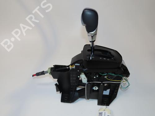 Gear lever RENAULT KADJAR (HA_, HL_) 1.5 BLUE dCi 115 (HLA6) | BP17552568M90 