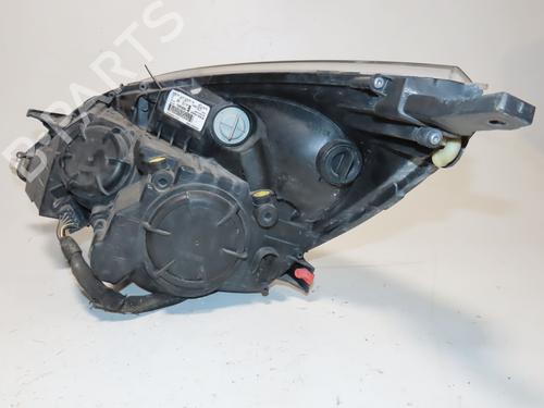 Used Right headlight OPEL MERIVA B MPV (S10) 1.7 CDTI (75) (131 hp) 24489680