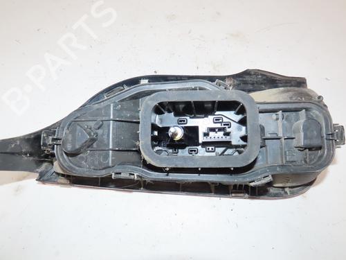 right-taillight-vw-up-121-122-bl1-bl2-bl3-123-2011-34229444 main image