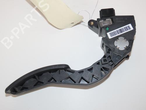 Pedal Pedal RENAULT MEGANE III Coupe (DZ0/1_) 1.5 dCi (DZ0B) (106 hp) 34332655 34332655