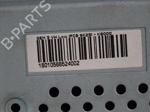 Used Radio Radio VW GOLF VI (5K1) 1.6 TDI (105 hp) 30048052 30048052