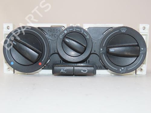 Used Climate control Climate control 38475666 38475666