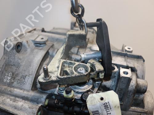 Używane Skrzynia biegów VW SCIROCCO III (137, 138) 2.0 TDI (140 hp) 30798185