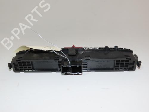 Used Warning switch PEUGEOT 308 I (4A_, 4C_) 1.6 HDi (112 hp) 18477453