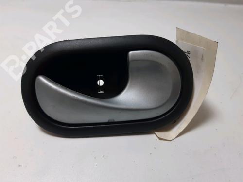 Used Front right interior door handle RENAULT CLIO III Grandtour (KR0/1_) 1.5 dCi (KR0F) (86 hp) 9022607
