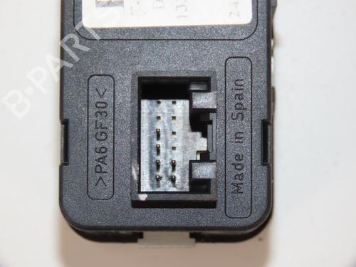 Used Left front window switch Left front window switch OPEL CORSA C (X01) 1.3 CDTI (F08, F68) (70 hp) 34409566 34409566