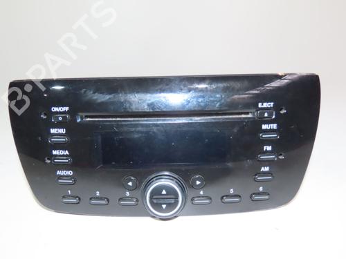 Radio OPEL COMBO Box Body/MPV (X12) 1.6 CDTI (B05) | BP20299718E6
