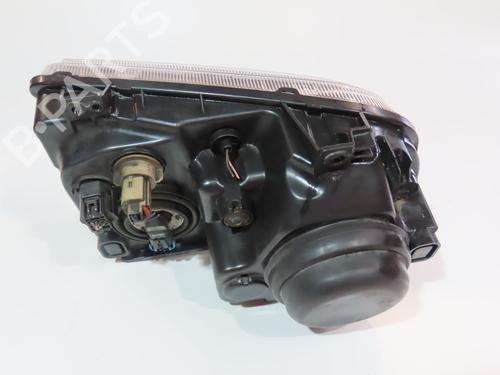 Used Right headlight CHRYSLER 300C (LX, LE) 3.0 V6 CRD (211 hp) 17372466