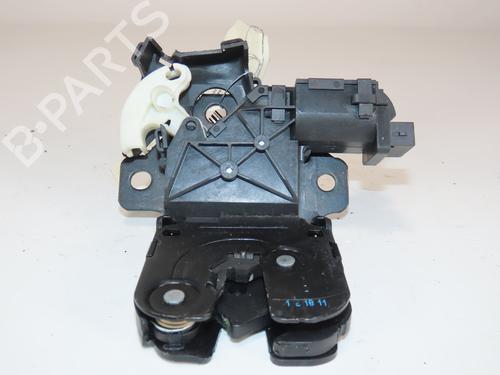 Used Tailgate lock AUDI TT (8J3) 2.0 TFSI (211 hp) 31325491