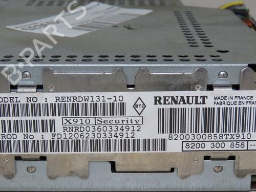 Used Radio RENAULT SCÉNIC II (JM0/1_) 1.5 dCi (JM1E, JM16) (106 hp) 23851856