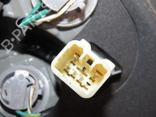 Used Right taillight TOYOTA YARIS (_P13_) 1.3 (NSP130_, NSP130) (99 hp) 30333330