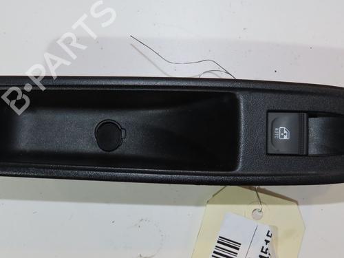 Left rear window switch RENAULT ARKANA I (LCM_, LDN_) 1.6 E-TECH 145 (LDMU) | BP29344709I29 