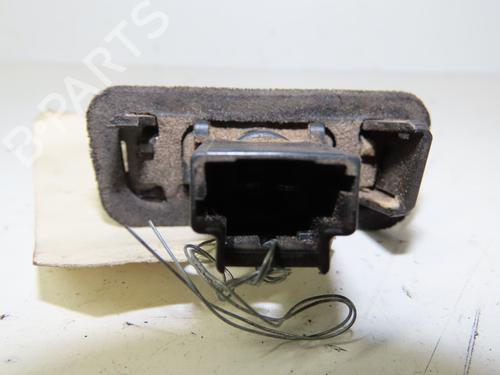 Used Licence plate light PEUGEOT 307 Break (3E) 1.6 HDi 110 (109 hp) 14900225