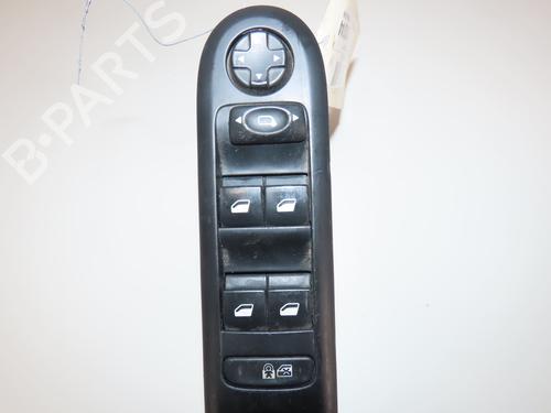 Left front window switch PEUGEOT 5008 (0U_, 0E_) 1.6 HDi | BP32223956I27 - Image 4