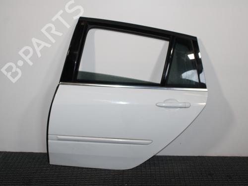 Left rear door RENAULT LAGUNA III Grandtour (KT0/1) 2.0 dCi (KT07, KT0J, KT14, KT1A, KT1S) (131 hp) 15799623