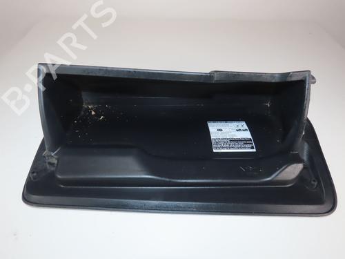 Used Glove box TOYOTA YARIS (_P13_) 1.0 (KSP130_, KSP130) (69 hp) 31325391