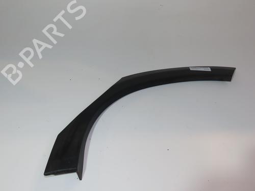 Sierlijst links achter PEUGEOT 2008 I (CU_) 1.2 THP 110 / PureTech 110 (110 hp) 17996410