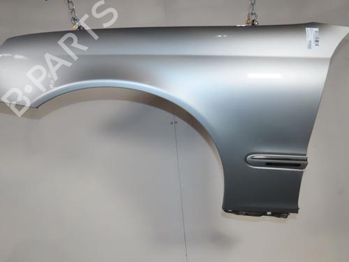Used Left front fenders MERCEDES-BENZ C-CLASS (W203) C 220 CDI (203.008) (150 hp) 24535165