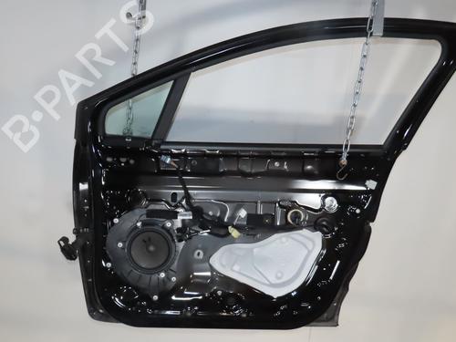 Used Right front door RENAULT CLIO IV Grandtour (KH_) 1.2 TCe 120 (KHAU) (118 hp) 31348078