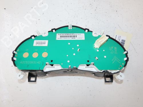 Used Instrument cluster Instrument cluster 36874696 36874696